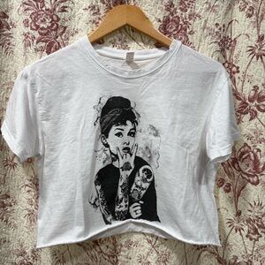 Pampling Audrey Hepburn Tattoo Graphic Cropped Tee Unisex Size S